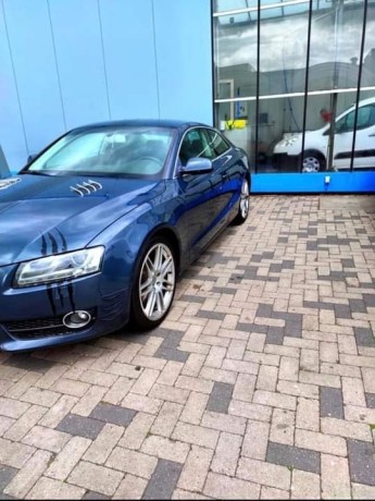 audi-a5-2009-big-2