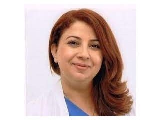 الدكتورة ياسمين هلال دكتورة نسائية عربية في دورتموند