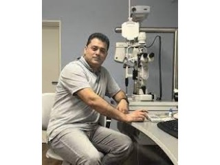 الدكتور وائل ابو شنب دكتور عيون عربي في ساربروكن