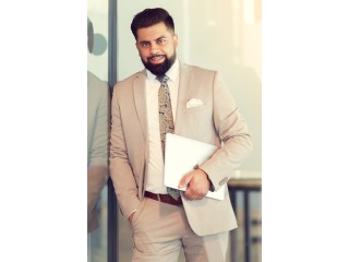 المحامي محمد أدريس مالك محامي عربي في اخن