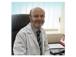 الدكتور فواز أسعد دكتور أعصاب عربي في دوسلدورف