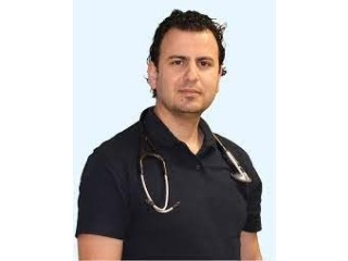 الدكتور حسام الدين ياسين دكتور عام عربي