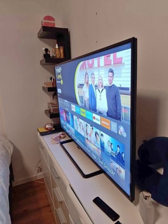 panasonic-fernseher-50zoll-160-big-0